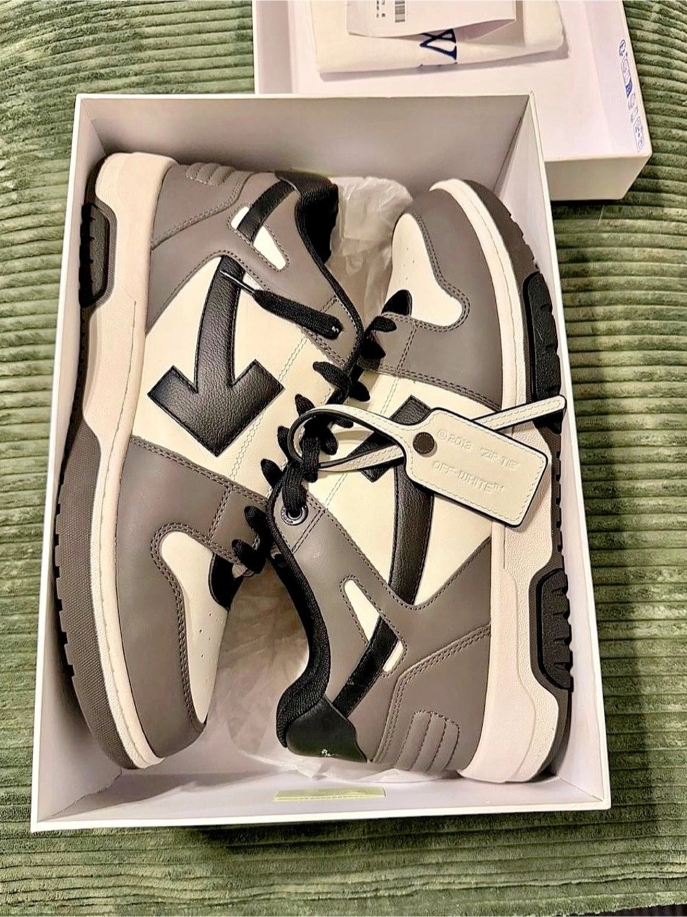 Off-White Out of Office 'Black Grey White' (OOO) OOO Low-Top Sneakers Size 12
